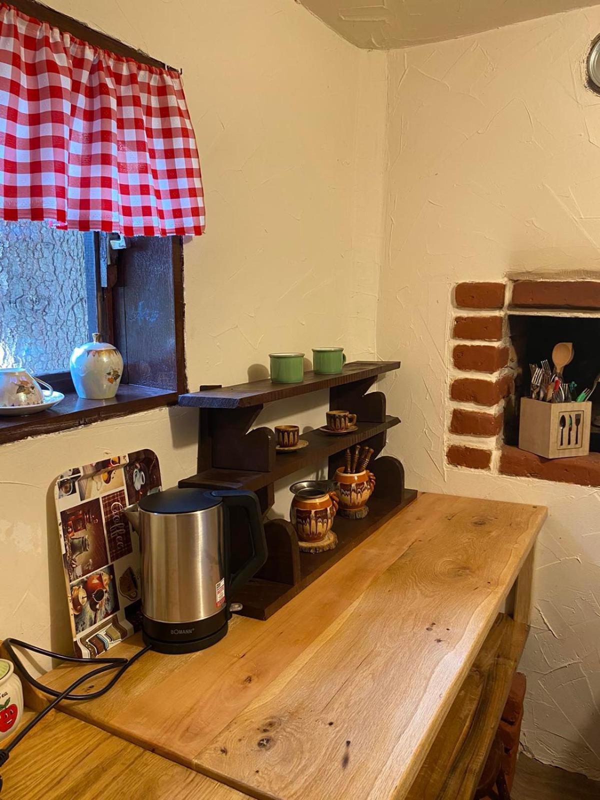 Villa Konaciste Mali Izvor Boljevac Habitación foto